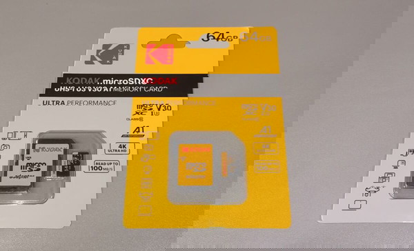 Kodak 64GB Запечатана карта памет с адаптер