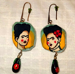Frida Kahlo χειροποίητα κρεμαστά σκουλαρίκια!