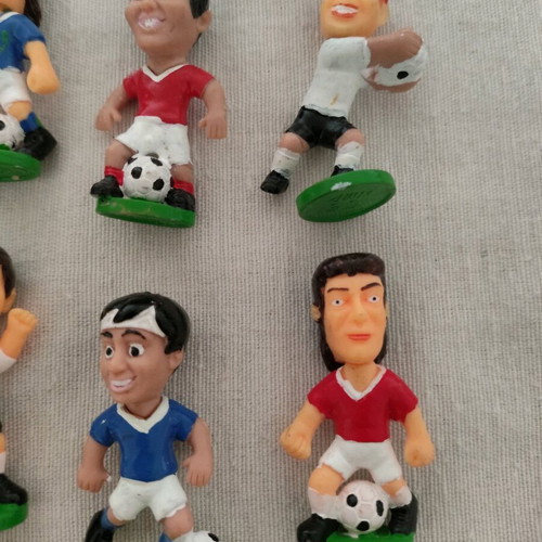 Football figures like new, set of 12 pieces