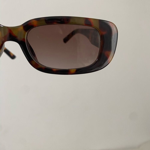 Sunglasses Asos brown used with minor hinge flaw