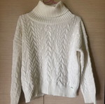 Toi&Moi turtleneck white like new, ideal also for M size