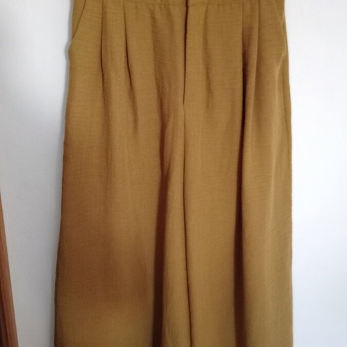 Linen pants like new, black and yellow, sizes XS and S