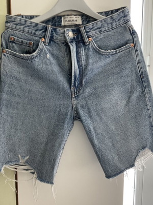 Pull & Bear men's denim bermuda shorts, blue, size S