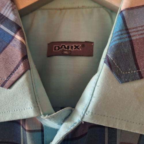 Shirts medium-large size like new