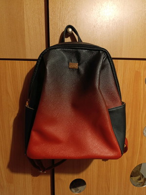 Fragola women's backpack like new, black and red