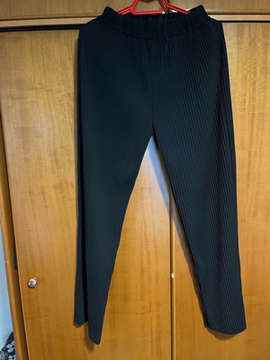 Zara pleated pants new, black, size S/M