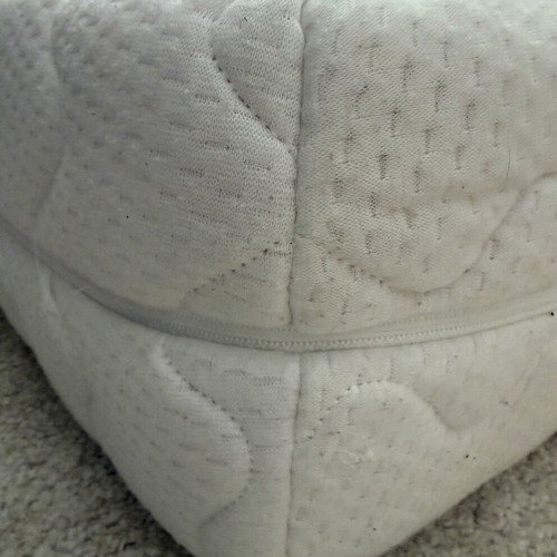 Memory Foam Semi-Double Mattress like new, 120x200x21cm