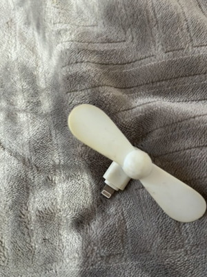 Mobile fan like new