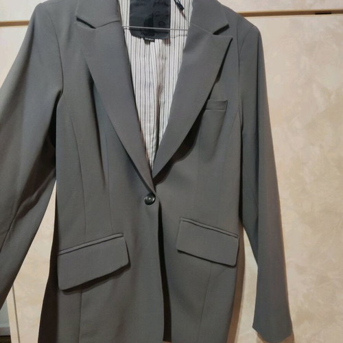 Guess jacket collectible vintage limited edition with Marilyn Monroe, like new, gray