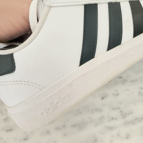 Adidas sneakers like new, size 37, black and white
