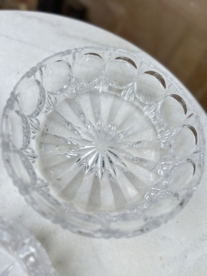 Decorative item in excellent condition