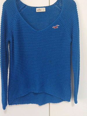 Hollister women's blue pullover like new