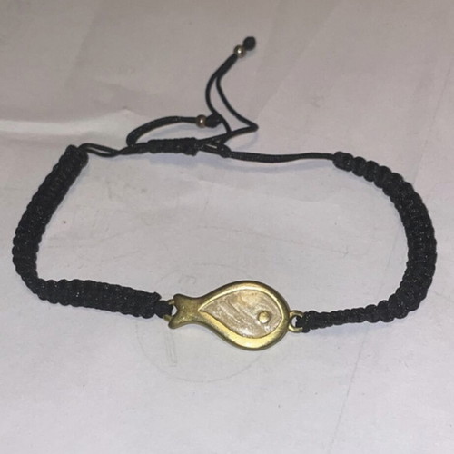Adjustable bracelet with gold fish-shaped bead new