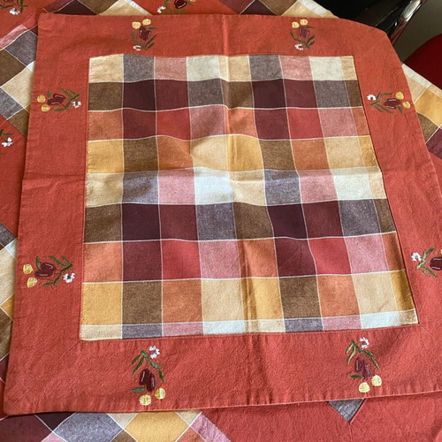 Tablecloth with squares like new, set 1.95x1.20 and 0.50x0.50