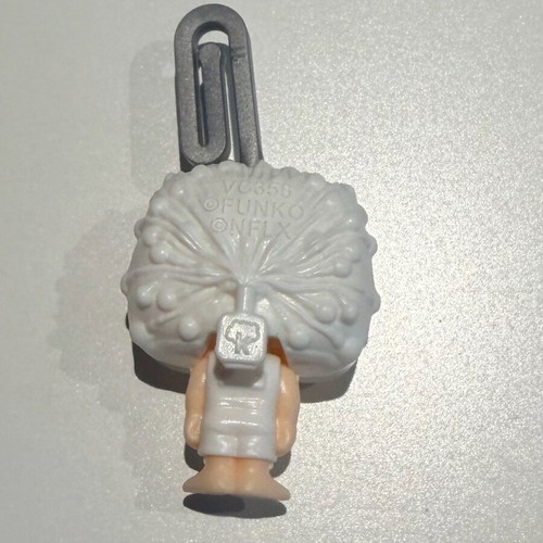 Zipper Deco Eleven figure Kinder Joy Stranger Things new