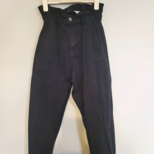 Black high-waisted mommy's fit jeans like new