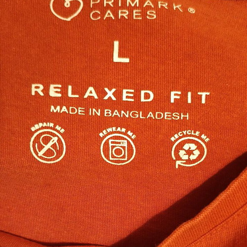 Primark Men's T-shirt brick color size L like new, relaxed fit