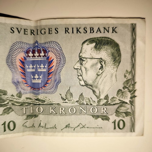 Swedish 10 Kronor Banknote 1988 like new