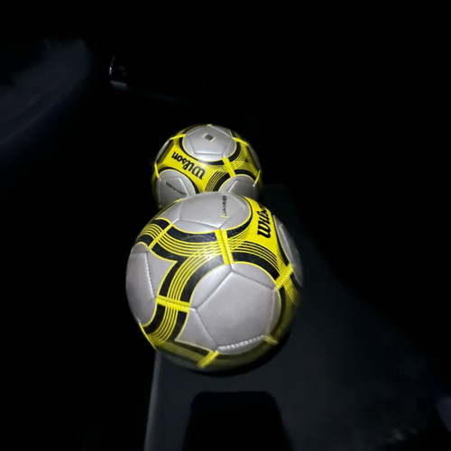 Wilson soccer balls like new, ideal for collectors