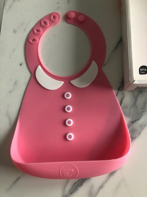 Σαλιάρα σιλικόνης Make My Day Peter Pan 6-36 μηνών 20x28 ροζ