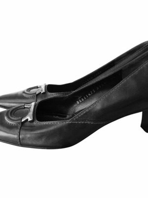 Salvatore Ferragamo Gaucho Leather Pumps used, black, size 7.5 B