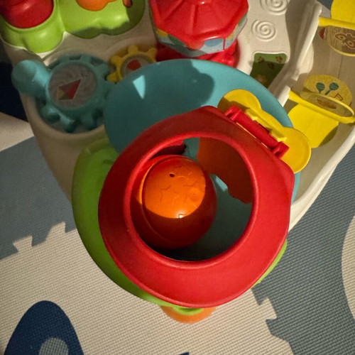 Clementoni activity table used, with sound, missing triangle