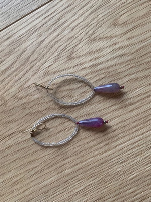 Dangling earrings like new with gray and purple semi-precious stone