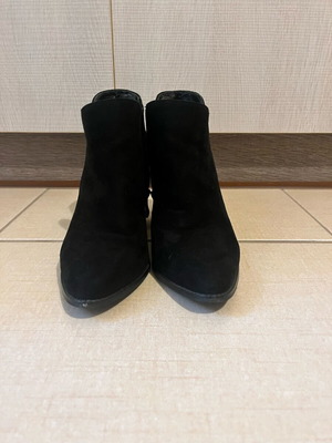 Migato ankle boots used black with 9cm heel, size 38