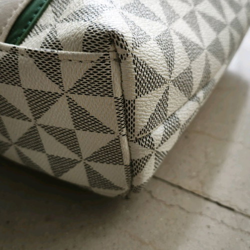 Bagtobag Handbag like new, medium size
