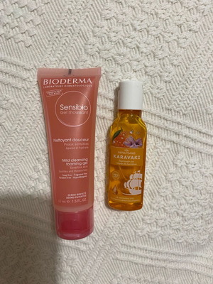 Σετ σαμπουάν και cleansing foaming gel Bioderma καινούργιο