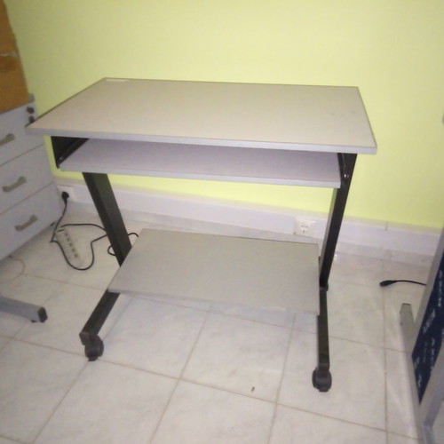 Computer desks like new, pack of 6, gray formica with drawer