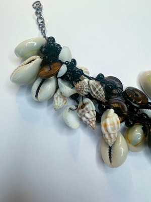 Summer Shell Bracelet