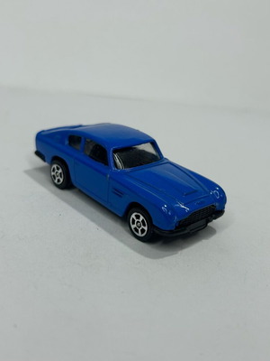 Corgi Aston Martin DB6 like new
