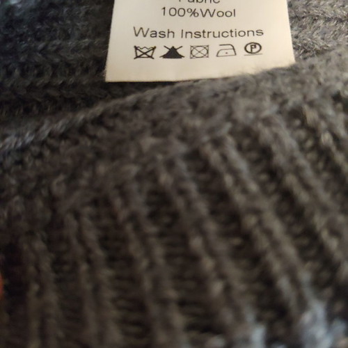 Iris & Ink Gray Wool Sweater Like New
