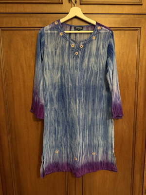 Texbasic airy tunic blue-purple with embroidery size M, new