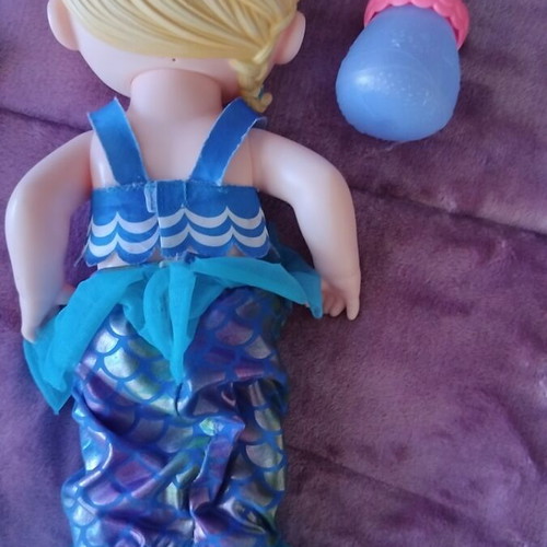 Baby Alive Mermaid doll like new with bottle