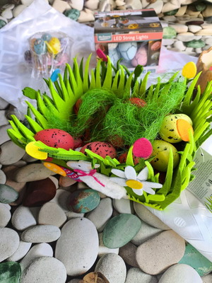 Easter decoration set new with basket, eggs and tablecloth