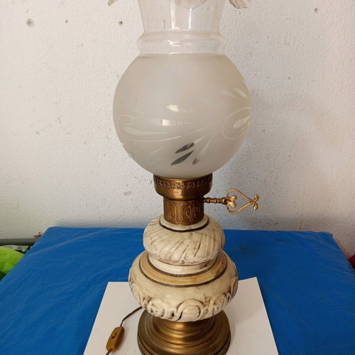 Table lamp old used, functional