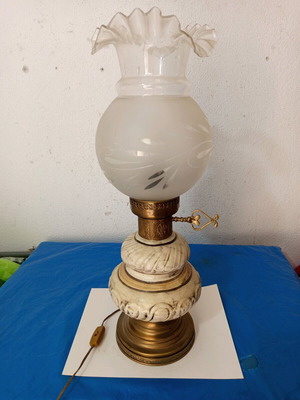 Table lamp old used, functional