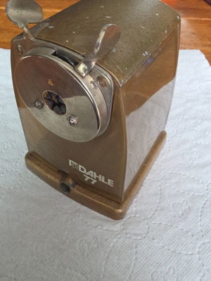 Dahle 77 vintage pencil sharpener used, made in Germany