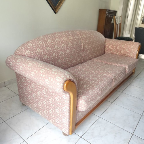 Sofa like new, easy to move