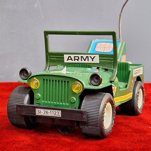 Army Jeep toy by LYRA with box