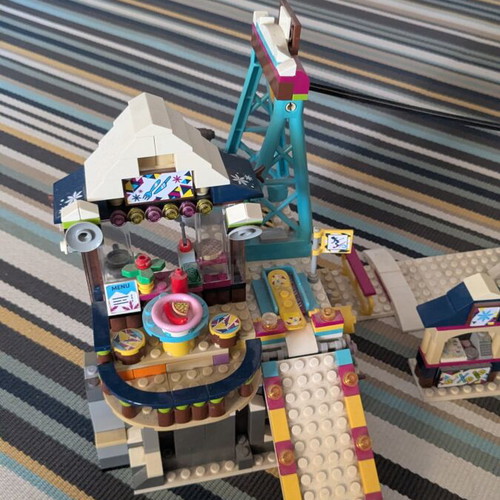 LEGO Friends 41324 Snow Resort Ski Lift with extra handmade lodge