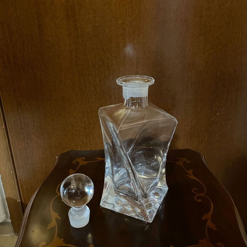 Crystal liquor bottle new, imported, 28 x 14 cm