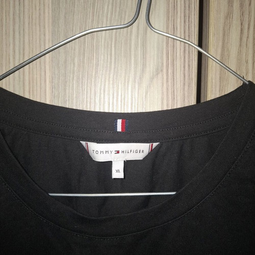 Tommy Hilfiger women's t-shirt, black, size XL