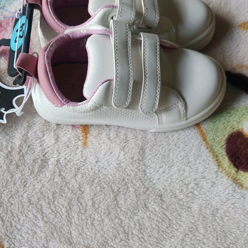 Children's shoes size 24 new, white and pink