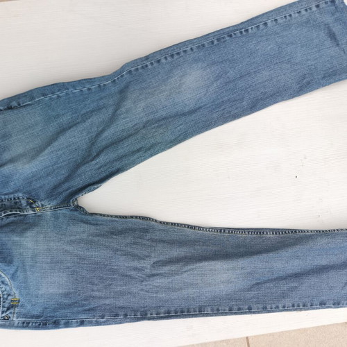 American Vintage Jeans size 32 like new, classic blue denim