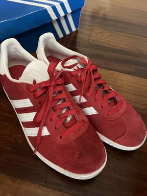 Adidas Gazelle sneakers like new, size 40.5, red suede