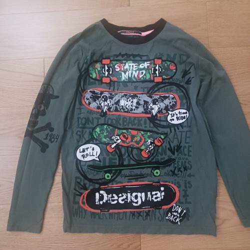 Desigual kids shirt 9-10 years like new, multicolor green