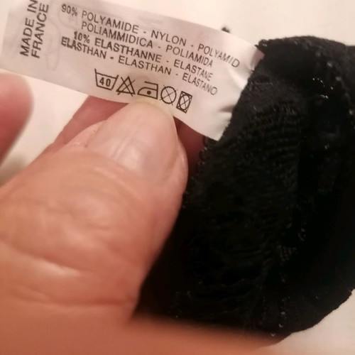 Scandal garters used, French origin